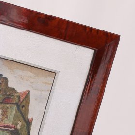 Tradiční rámování obrazu do rámu z leštěné dýhy s ručně stříbřenou paspartou