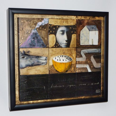 Neobvyklé využití zlaté filety v černém plovoucím rámu jako optického projasnění pod obrazem  