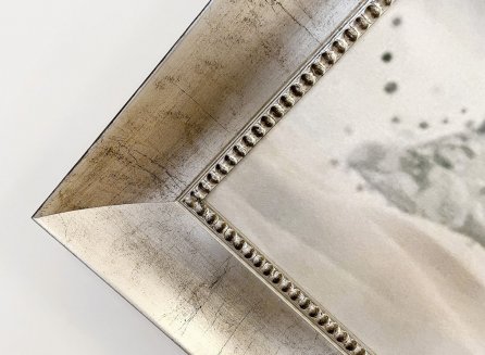 Obraz Romana Řeháka Dívka s koněm ve stříbrném rámu s perličkou