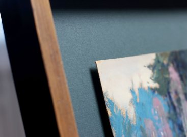 Prostorový efekt vzniklý díky velké hloubce dřevěného rámu