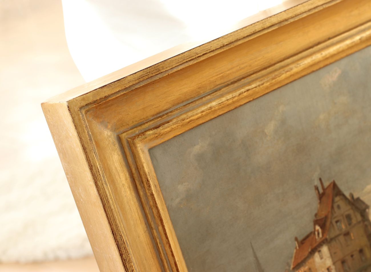 Obraz na plátně v luxusním zlatém rámu - detail rohu