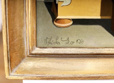 Zakázkový zlacený rám s obrazem Libora Vojkůvky krásně ladí barevně i stylem a skvěle se hodí do interiéru