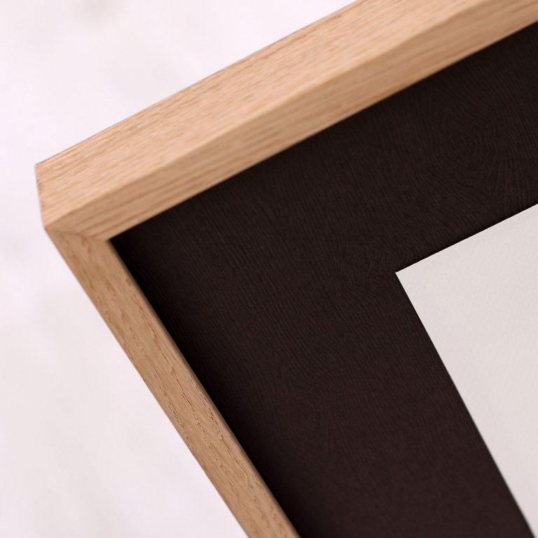 Jednoduchý dřevěný rám s hnědou paspartou s dekorem dřeva pro Ex libris