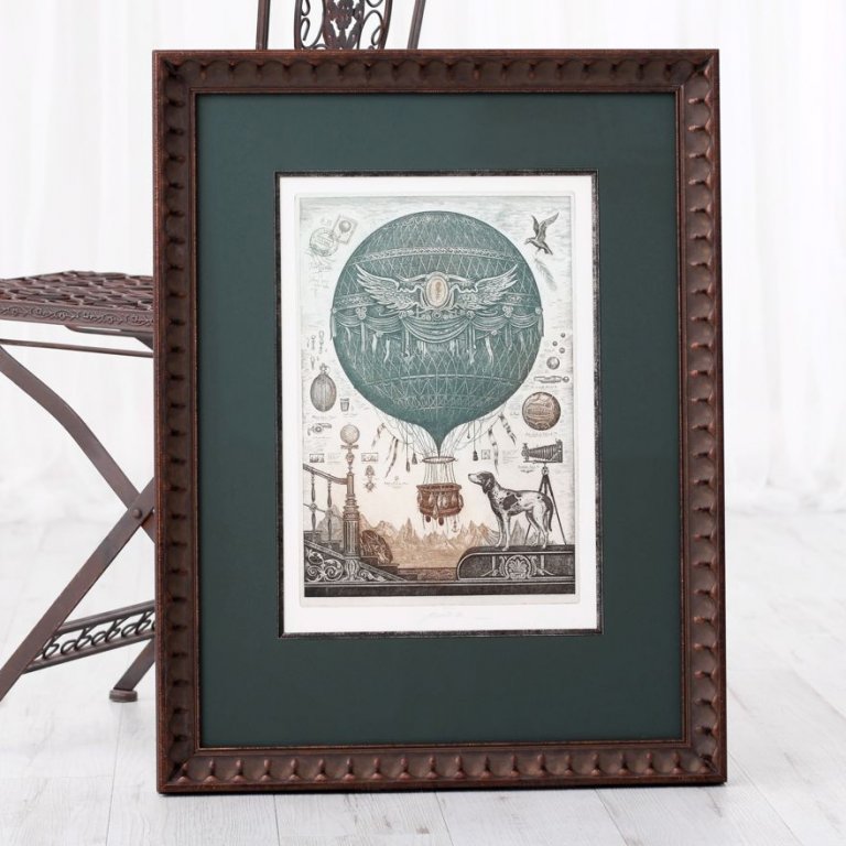 Rámování moderního leptu s černou dřevěnou filetou, muzeální paspartou a antireflexním sklem