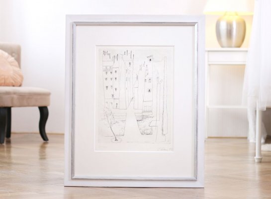 Zrestaurovaný lept Josefa Šímy Paříž rámovaný v bílé paspartě a moderním rámu