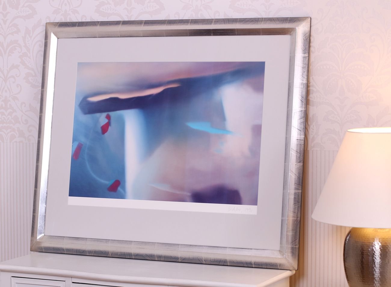 /WEB-galerie/02_Grafika_Tisk/Richter%20Gerhard/Gerhard-Richter-zaramovany-obraz-luxusni-stribro.jpg