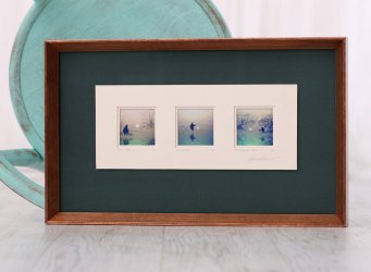 Zelená pasparta fotografiím dodává vhodnou velikost