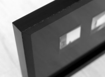 Moderní černý rám na fotografie