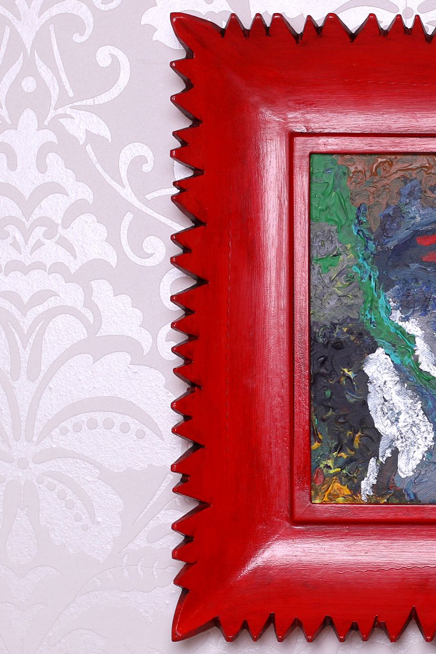 Luxusní ručně řezaný červený rám se zubatým okrajem na dětském obraze