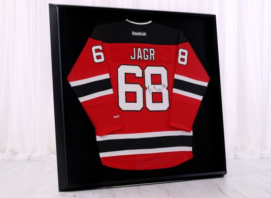 Moderní černý 3D rám na hokejový dres Jaromír Jágr - New Jersey Devils