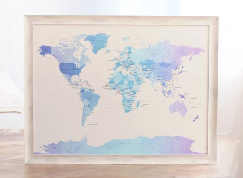 Rámování politické mapy světa do rámu ve stylu provence