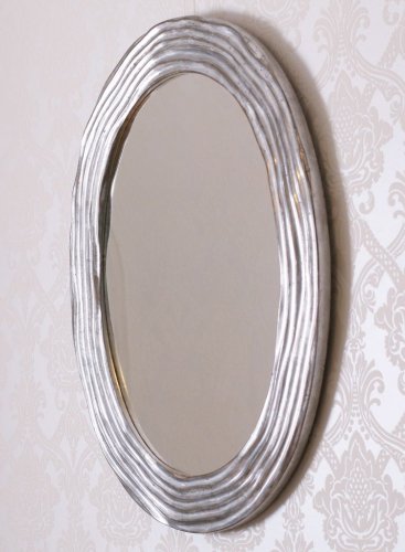 Stříbrné oválné zrcadlo v luxusním rámu